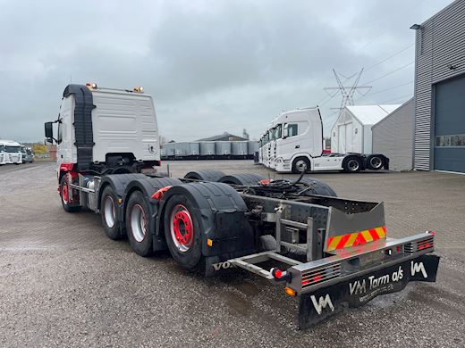 Volvo FM460 8x4 Chassis - 5