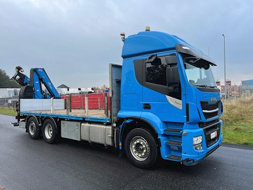 Iveco Stralis AT260S, Kran